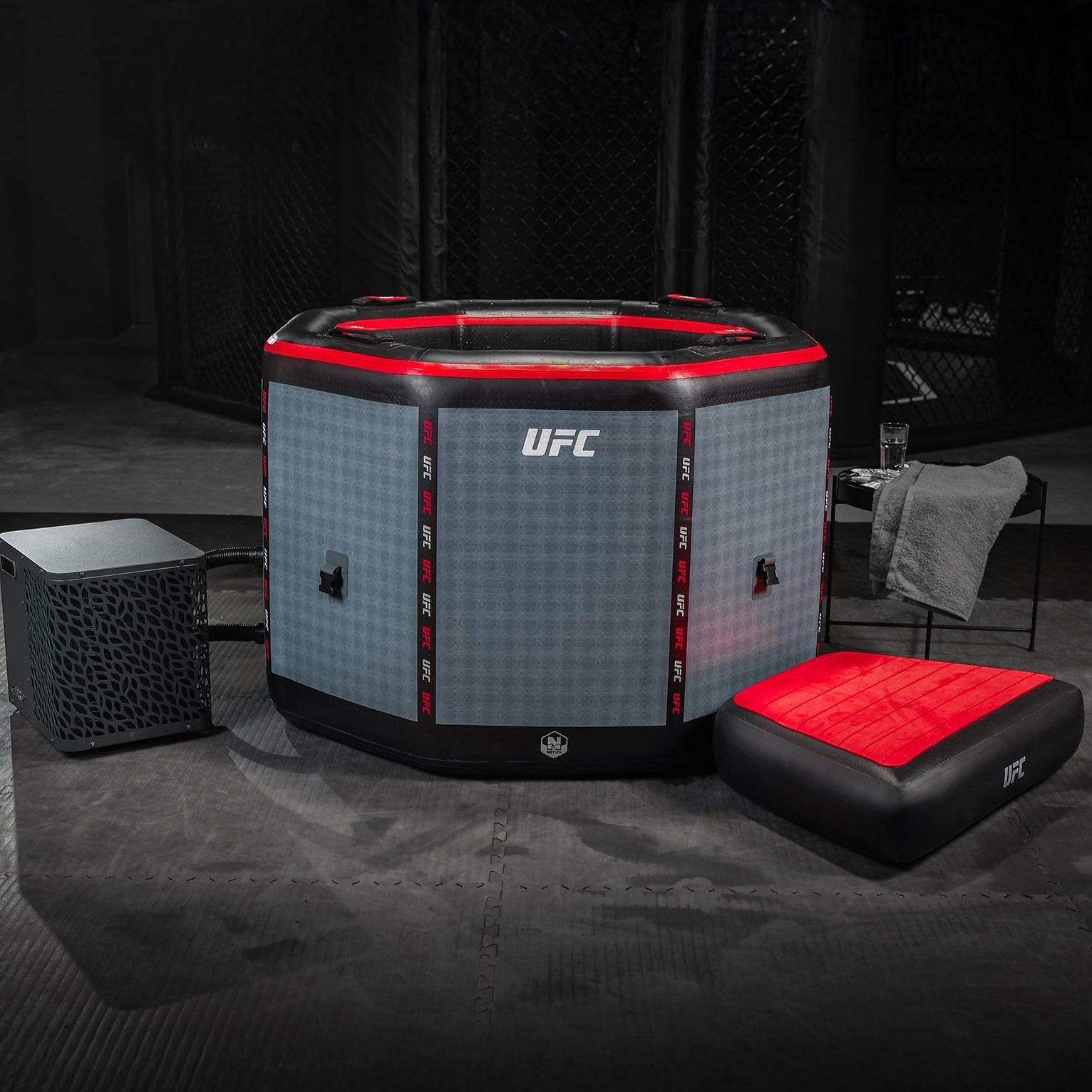 UFC PREMIUM IJSBAD (OCTAGON)